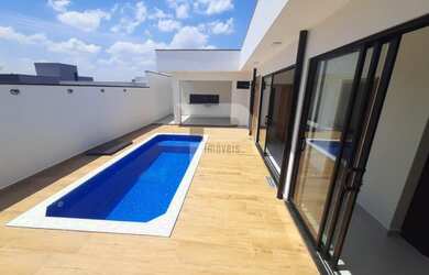 Imagem: A casa em condomínio possui 3 Dormitórios, 3 Banheiros, 4