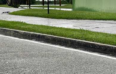 Imagem: O terreno possui 466m² de Área e está localizado em Paço