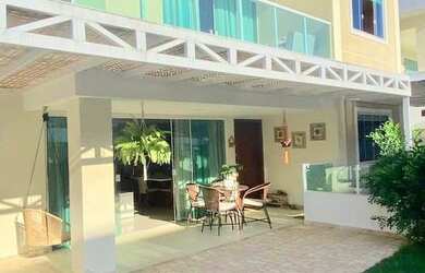 Imagem: A casa em condomínio possui 4 Dormitórios, 4 Banheiros, 2