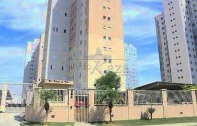 Imagem: O apartamento possui 1 Dormitório, 1 Banheiro, 1 Vaga na garagem