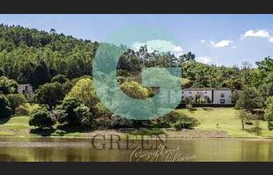 Imagem: A casa possui 5 Dormitórios, 5 Banheiros, 5 Vagas na garagem