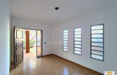 Imagem: O depósito possui 1 Vaga na garagem, 155m² de Área e está