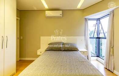 Imagem: O apartamento possui 2 Dormitórios, 2 Banheiros, 2 Vagas na