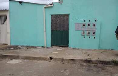 Imagem: A casa possui 1 Dormitório, 1 Banheiro, 22m² de Área e está