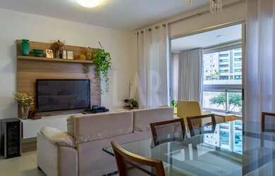 Imagem: O apartamento possui 3 Dormitórios, 2 Banheiros, 2 Vagas na