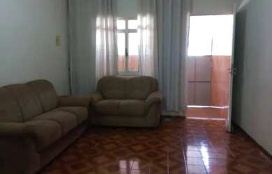 Imagem: A casa possui 3 Dormitórios, 2 Banheiros e 40m² de Área e