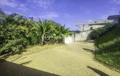 Imagem: O terreno possui 780m² de Área, Imóvel novo e está localizado