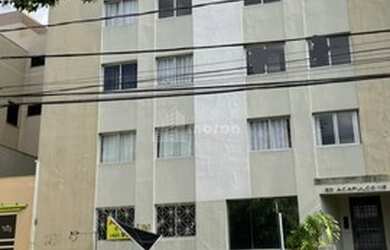 Imagem: O apartamento possui 3 Dormitórios, 1 Banheiro, 1 Vaga na garagem