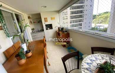 Imagem: O apartamento possui 3 Dormitórios, 2 Banheiros, 2 Vagas na