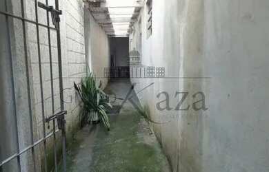 Imagem 9: Galpão/Depósito/Armazém para venda possui 238 metros quadrados