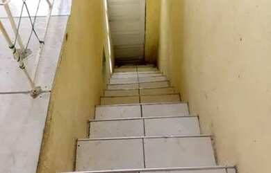 Imagem: A casa possui 2 Dormitórios, 1 Banheiro e está localizado