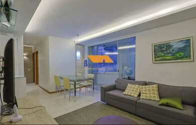 Imagem: O apartamento possui 3 Dormitórios, 2 Banheiros, 2 Vagas na