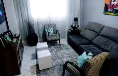 Imagem 3: Casa em Porto Alegre, no bairro Hípica, com 3 dormitório s , e 3 banheiros,...