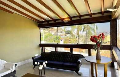 Imagem 3: Casa à venda no bairro Mangabeiras