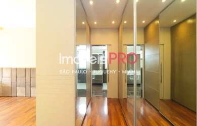 Imagem 13: Sofisticado e elegante com vista para o Parque do Ibirapuera