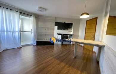 Imagem: O apartamento possui 3 Dormitórios, 2 Banheiros, 2 Vagas na