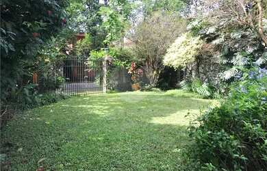 Imagem: O terreno possui 455m² de Área e está localizado em Vila