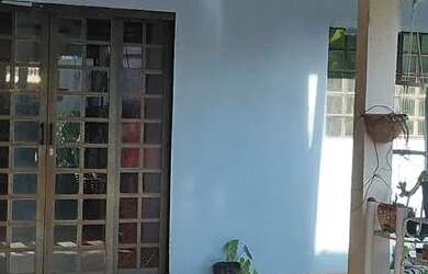 Imagem 2: Casa. Varanda, 2 Vagas na garageme4 Dormitórios