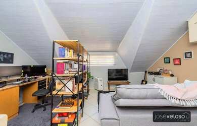 Imagem: A casa em condomínio possui 3 Dormitórios, 3 Banheiros, 2