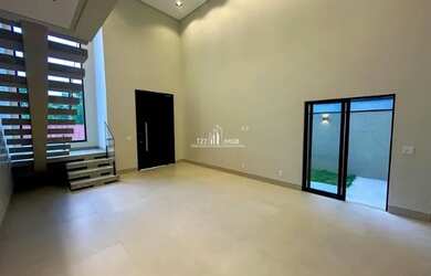 Imagem 3: Lindo Sobrado com 4 suítes plenas, incluindo uma suíte master com closet