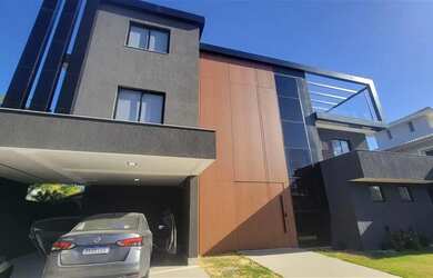 Imagem: Casa Contemporânea com Elevador Panorâmico Conforto, Sofisticação