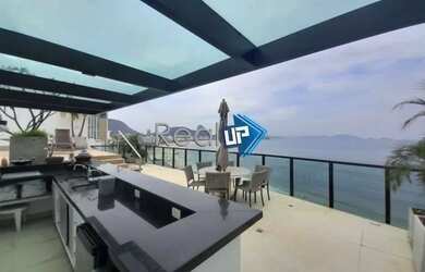 Imagem: O apartamento na cobertura possui 4 Dormitórios, 2 Banheiros