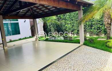Imagem 3: Casa à venda, 3 quartos, 1 suíte, 2 vagas, Bosque dos Buritis - Uberlândia/MG