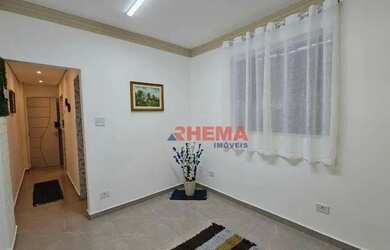 Imagem: A kitnet possui 1 Dormitório, 1 Banheiro, 1 Vaga na garagem