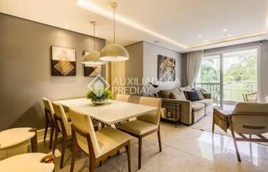 Imagem: O apartamento possui 2 Dormitórios, 2 Banheiros, 2 Vagas na