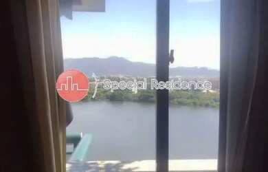 Imagem: O apartamento possui 3 Dormitórios, 3 Banheiros, 2 Vagas na