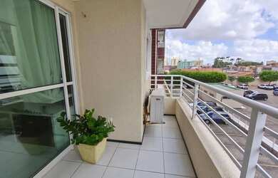 Imagem: O apartamento possui 3 Dormitórios, 2 Banheiros, 1 Vaga na