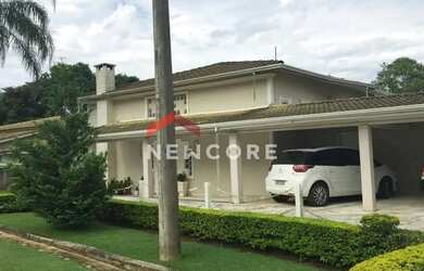 Imagem: A fazenda à venda possui e está localizado em Parque São