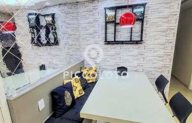 Imagem: O apartamento possui 2 Dormitórios, 2 Banheiros, 2 Vagas na