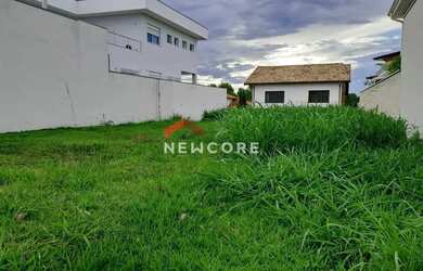 Imagem: O terreno possui 455m² de Área e está localizado em Loteamento