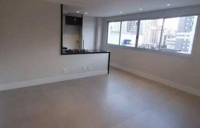 Imagem: O apartamento possui 2 Dormitórios, 1 Banheiro, 2 Vagas na