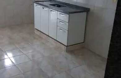 Imagem: A casa possui 2 Dormitórios, 1 Banheiro e está localizado