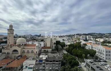Imagem: O apartamento possui 3 Dormitórios, 3 Banheiros, 1 Vaga na