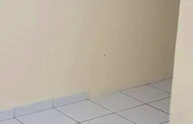 Imagem: A casa possui 2 Dormitórios, 1 Banheiro, 70m² de Área e