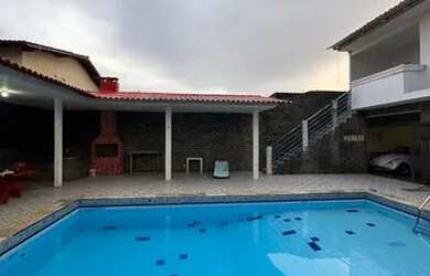 Imagem: A casa possui 1 Banheiro e está localizado em Planalto, Manaus