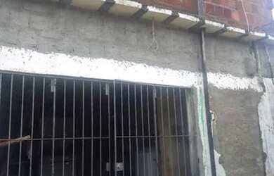 Imagem: A casa possui 3 Dormitórios, 3 Banheiros, 1 Vaga na garagem