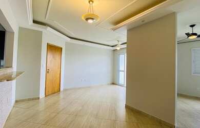 Imagem: O apartamento possui 3 Dormitórios, 2 Banheiros, 2 Vagas na