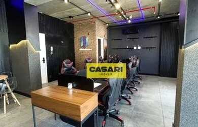 Imagem: O depósito possui 2 Vagas na garagem, 73m² de Área e está