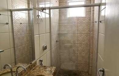 Imagem: O apartamento possui 3 Dormitórios, 2 Banheiros, 1 Vaga na