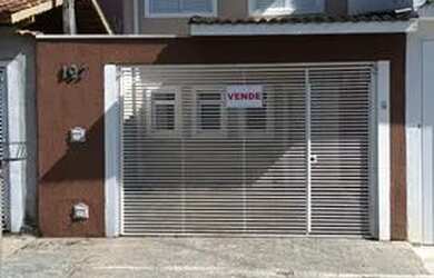 Imagem: A casa em condomínio possui 3 Dormitórios, 3 Banheiros, 2