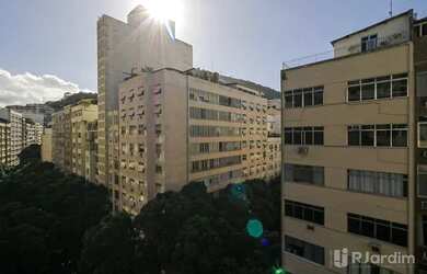 Imagem 2: Apartamento à venda ou aluguel com 3 quartos, suítes, 1 vaga, 215 m²...