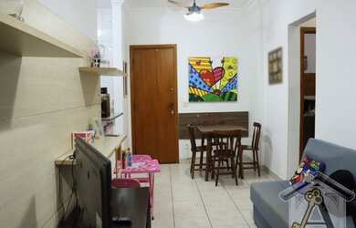 Imagem: O apartamento possui 2 Dormitórios, 2 Banheiros, 1 Vaga na