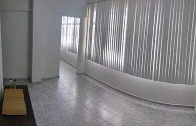 Imagem: O apartamento possui 2 Dormitórios, 1 Banheiro, 80m² de Área