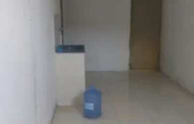 Imagem: A casa possui 3 Dormitórios, 1 Banheiro, 1 Vaga na garagem