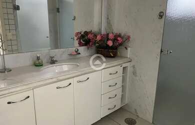 Imagem 9: Casa à venda em Valinhos, Village Sans Souci, com 4 suítes, com 1200...