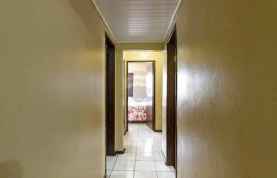 Imagem 10: CASA AMPLA E CONFORMTÁVEL COM GRANDE ÁREA VERDE